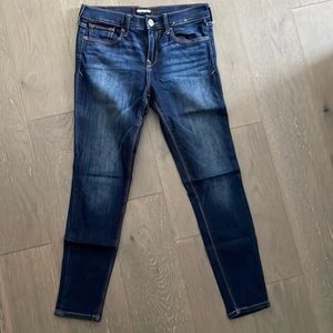 Dark wash Express blue jeans